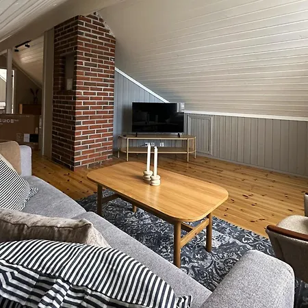 Seahouse With Amazing Views! Leilighet