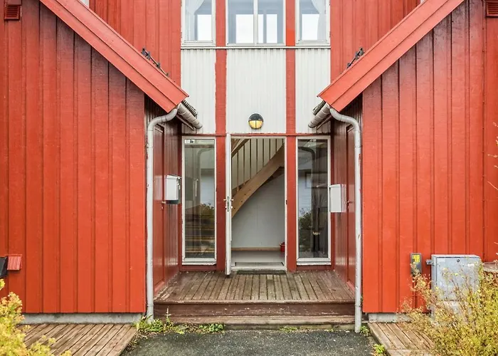 Seahouse With Amazing Views!