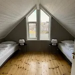 Seahouse With Amazing Views! *